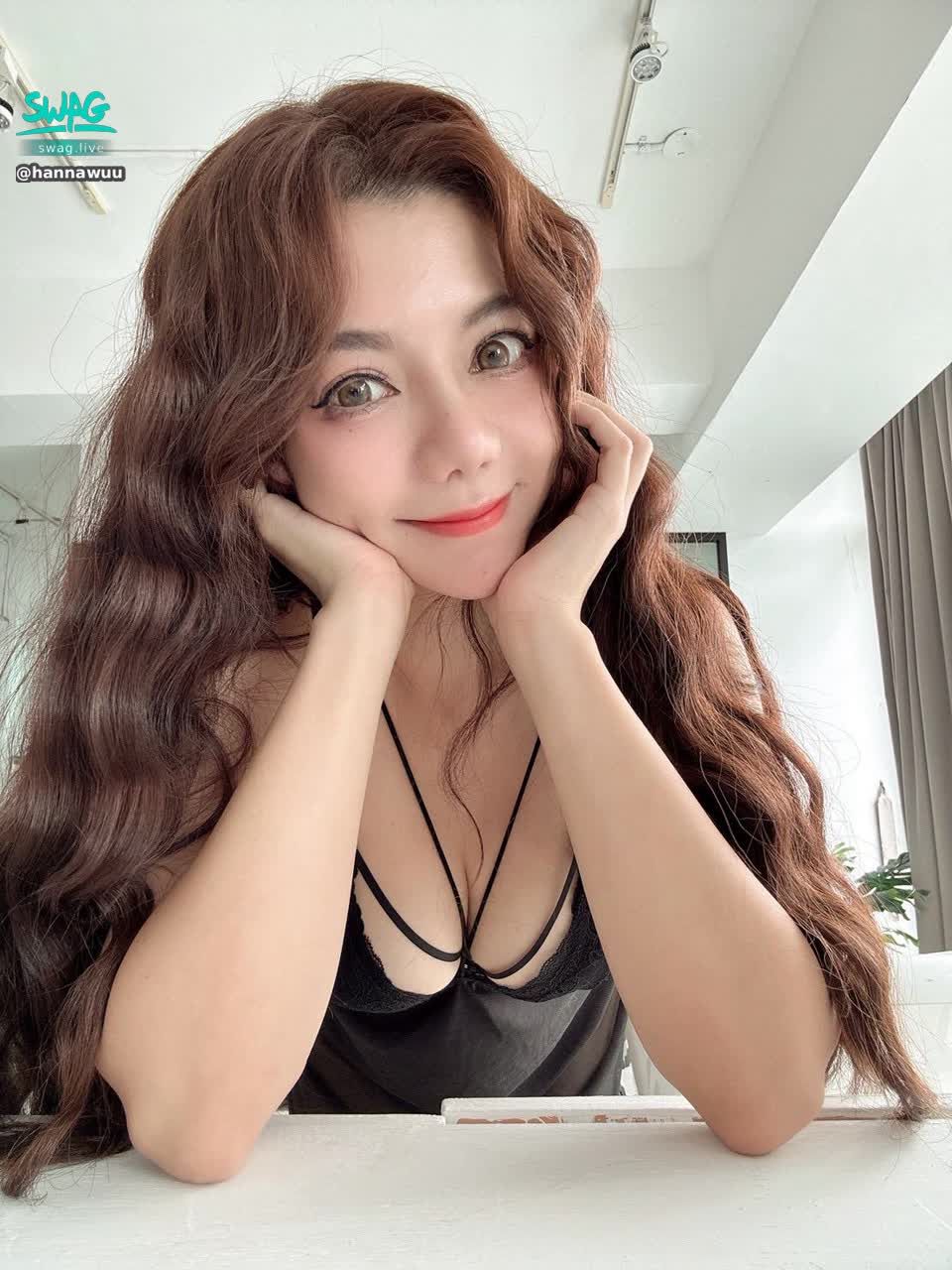 hannawuu : 抱歉😞直播斷線再開都一直連不上🥺
訊息上班時間慢慢回喔❤️