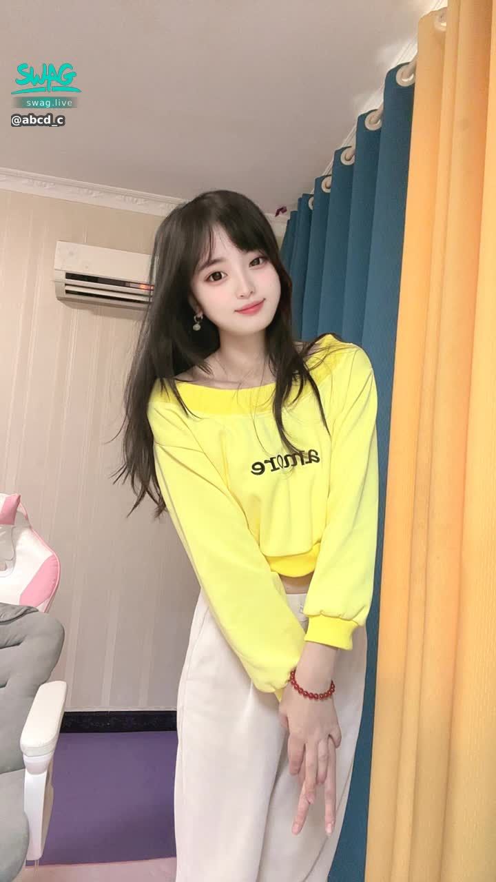 abcd_c : 小太阳☀️☀️biu biu biu