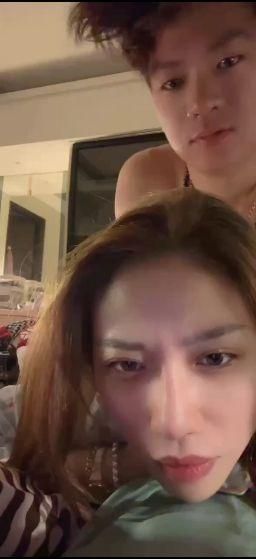 sunnyday9 : 免費福利片來囉後趴真的太舒服了，起床性愛