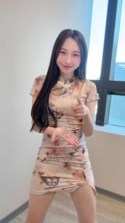 rosehikali : 九萬字 送給哥哥們💕🌹
希望哥哥們喜歡୧꒰◌´꒳`◌꒱૭💕
謝謝哥哥們靠近我第一步 剩下的99步讓我來走向你💕✨