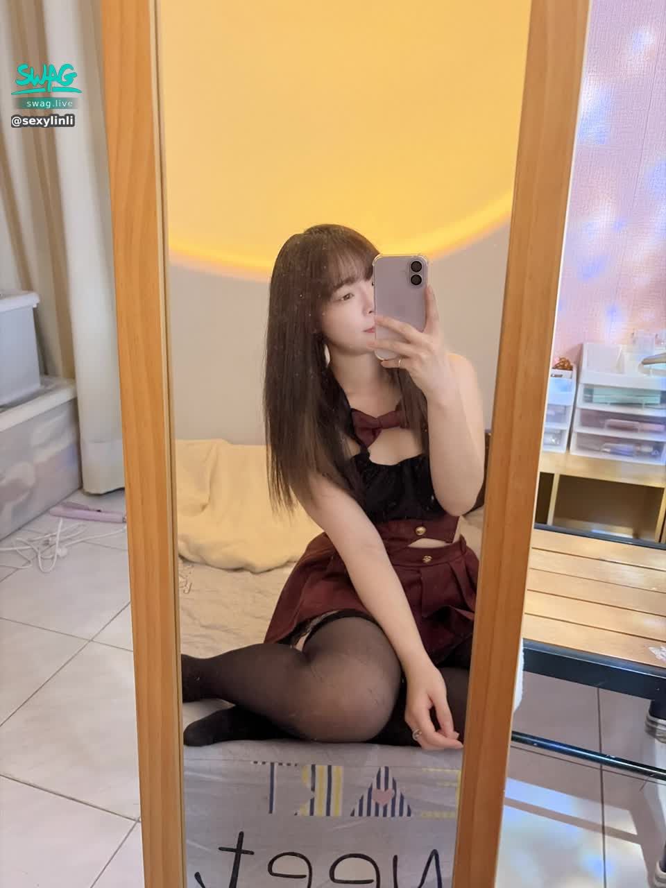 sexylinli : 12/13（六）18:00 制服誘惑日
20萬鑽💎跳蛋慰慰💦🥵
#主題直播