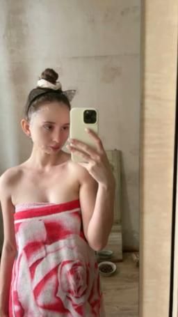 sweetkatty : after shower 🚿