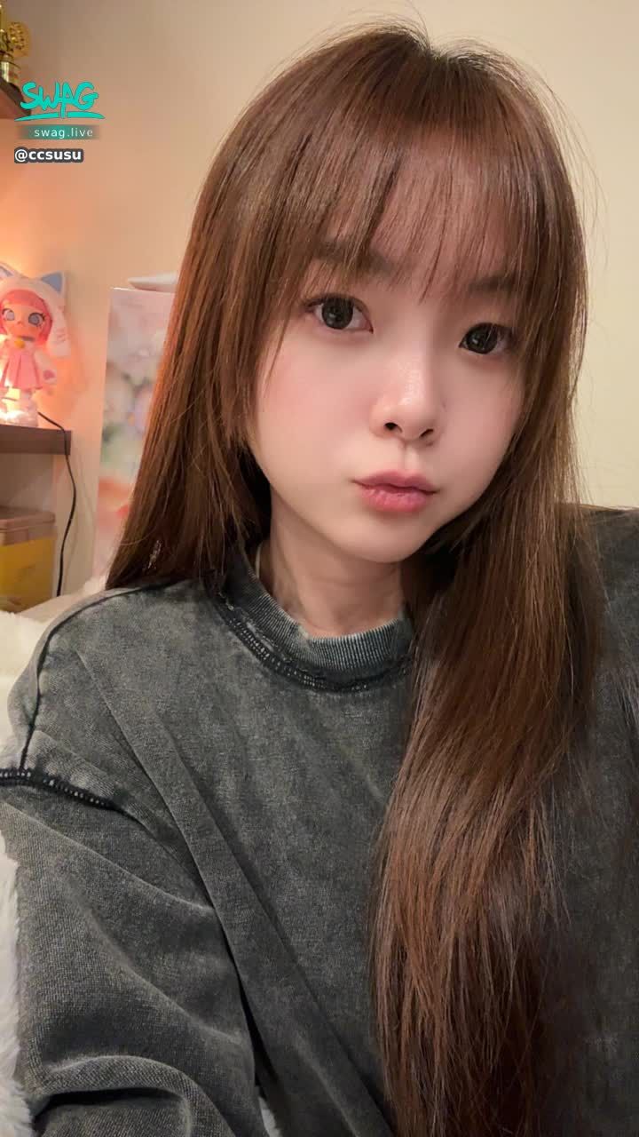 ccsusu : 22：00 開播🤍
