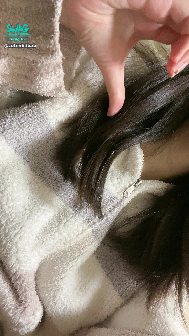 cuteninibaby : 訊息稍微慢回等等我🙏🏻🥹