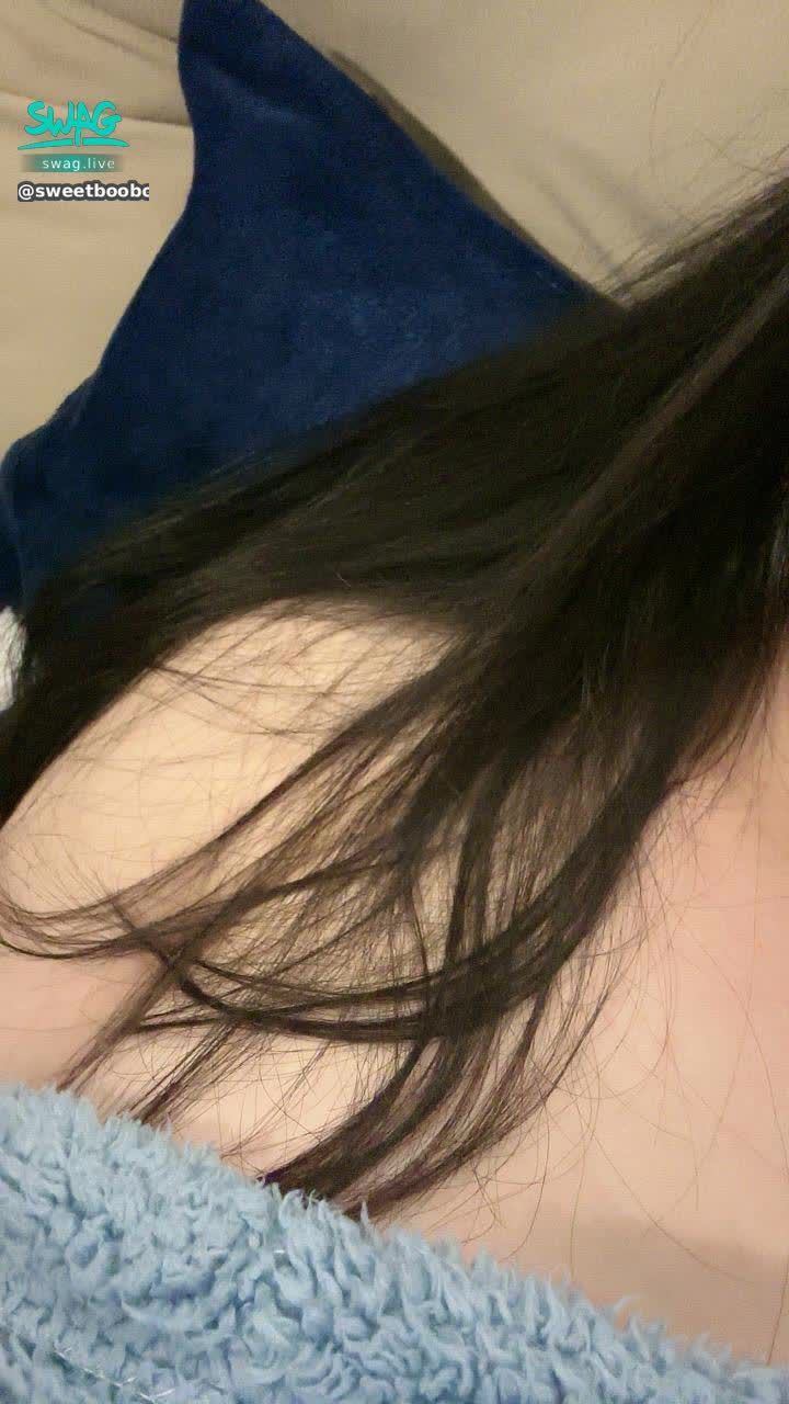 sweetbooboo : 寶貝們～我感冒惹 喉嚨痛痛
下班後洗澡一直躺到現在⋯
私訊明天精神好時候回覆❤️不會讓你們失望的🫡

寶貝們最近天氣好冷 也要注意保暖嗷