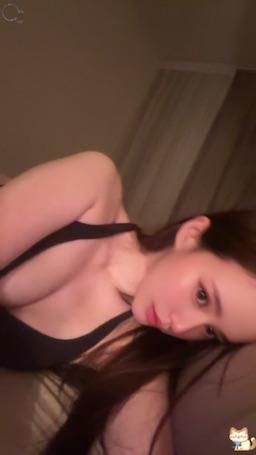 aprillady : 喜歡可愛的又拒絕不了騷的 害我變來變去🫣#sexy #ck