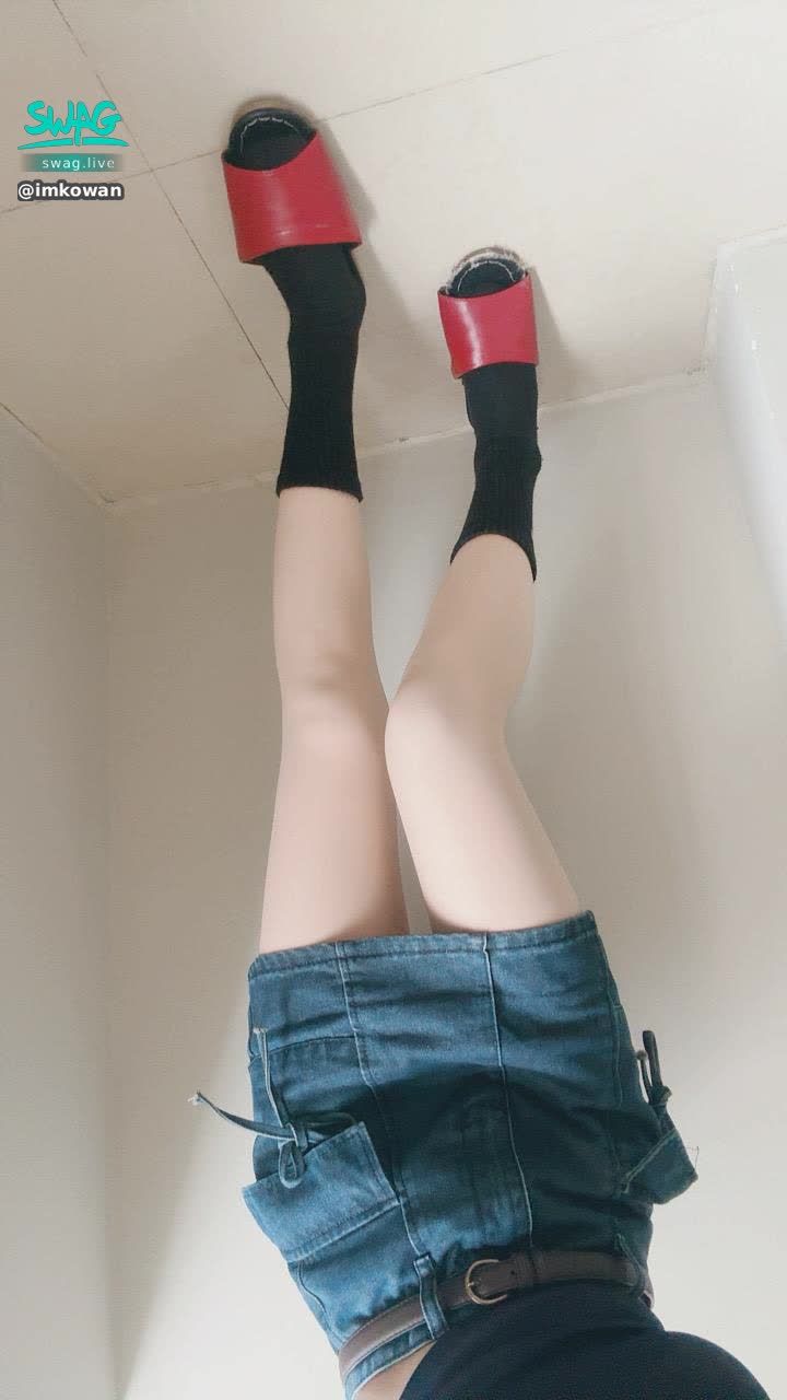 imkowan : 白嫩嫩的腿