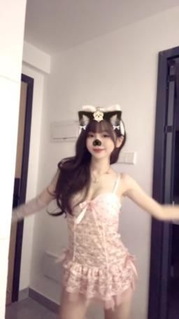 feifei1_l : 😋