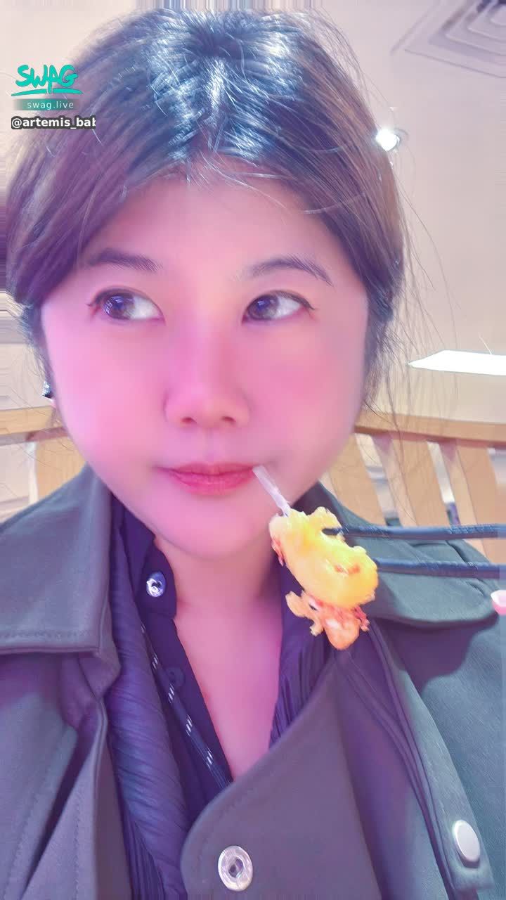 artemis_babie : 壽司郎的新品
好好吃喔 🤤炸起司🧀