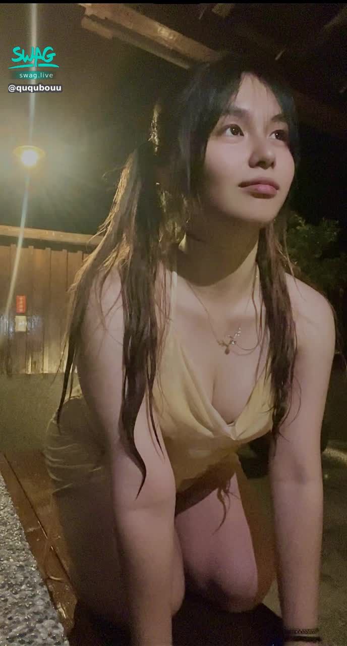 tuantuan_uu : 明天2/7下午兩點開播到晚上八點噢~我改成早上去看醫生🩺因為診所下午沒有開,希望感冒可以快點好啊啊啊,不然我一直流鼻水打噴嚏🤧