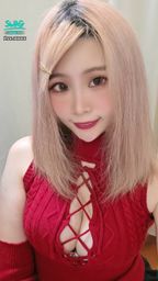 yu_uuuuu : 我常常覺得比起努力,
我真的非常的幸運。
幸運地遇見支持我的每一位你們,
幸運地被這樣疼著、喜歡著、一起往前🥰
三月、四月還有好多好多未來
魚魚會更努力,成為更好的主播。
請繼續多多照顧魚魚,
願一路上有大家🤍✨