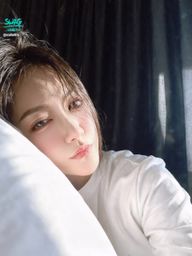 cutelily : 早安太陽曬屁股啦🌞