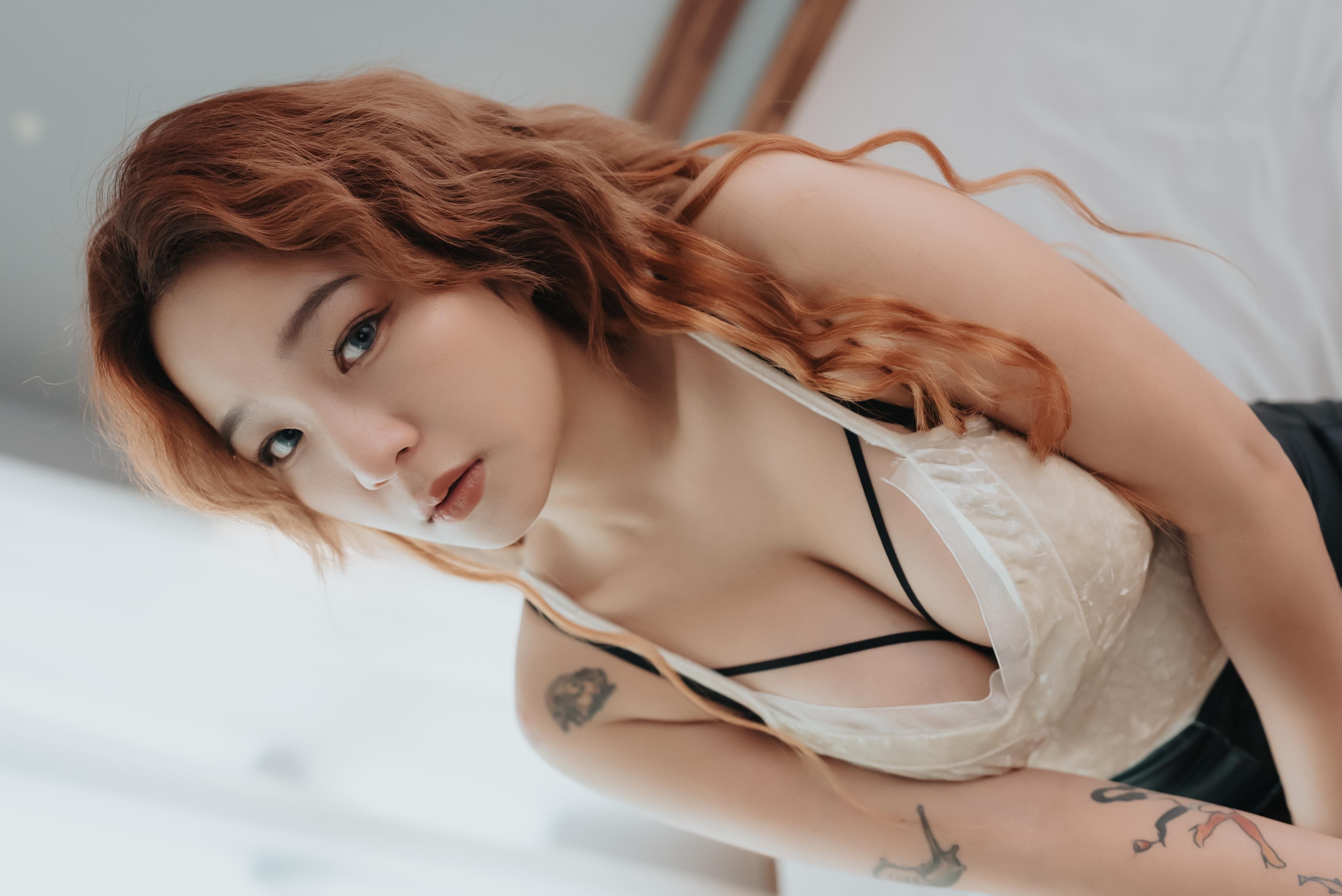an9tv : 女子圖鑑-070-稀有!電影系碩士生有著反差的天然F奶 卡在 創作瓶頸 性愛的插入讓她獲得靈感啟發
