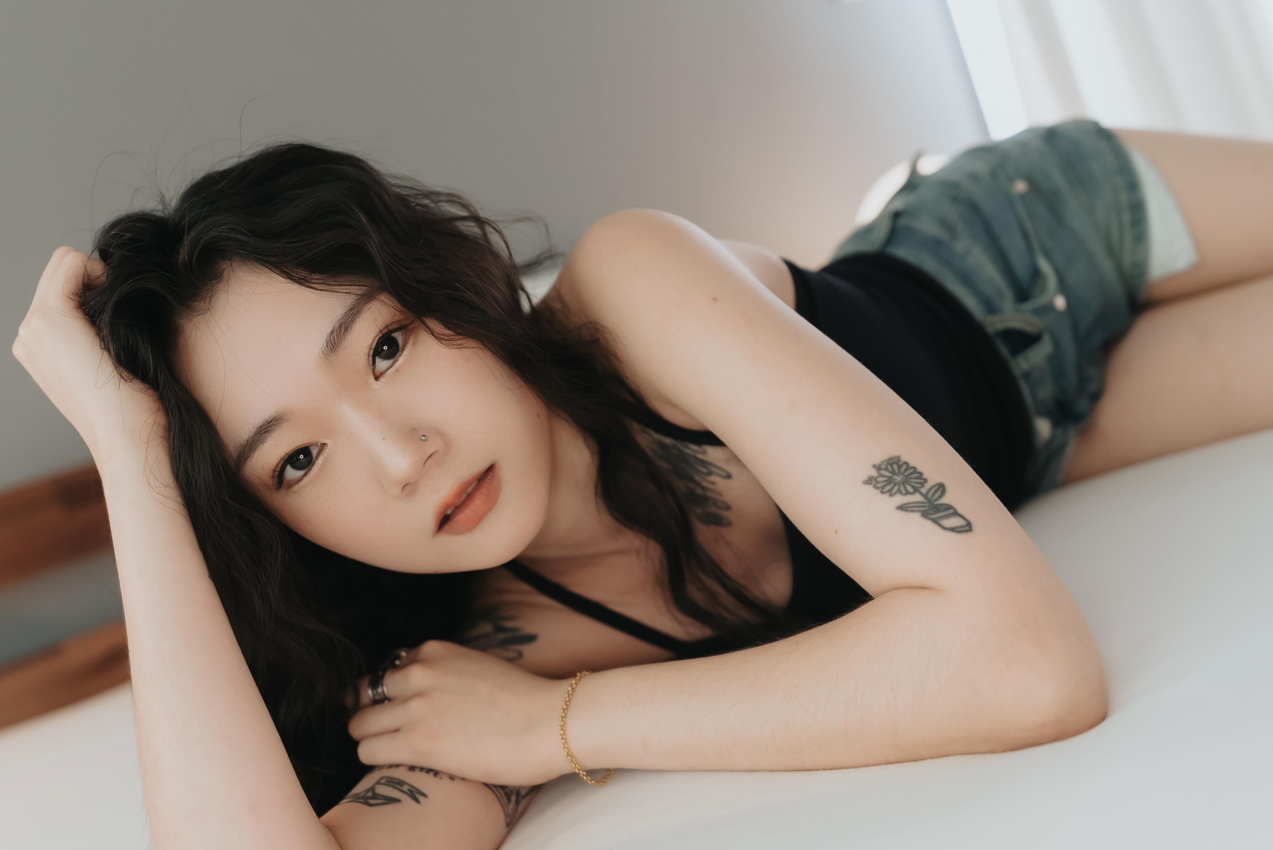 an9tv : 女子圖鑑-066-開朗活潑的衝浪女子Kumi 有著可愛的反差萌 女上位抽插時就像是在浪上一樣搖擺射精