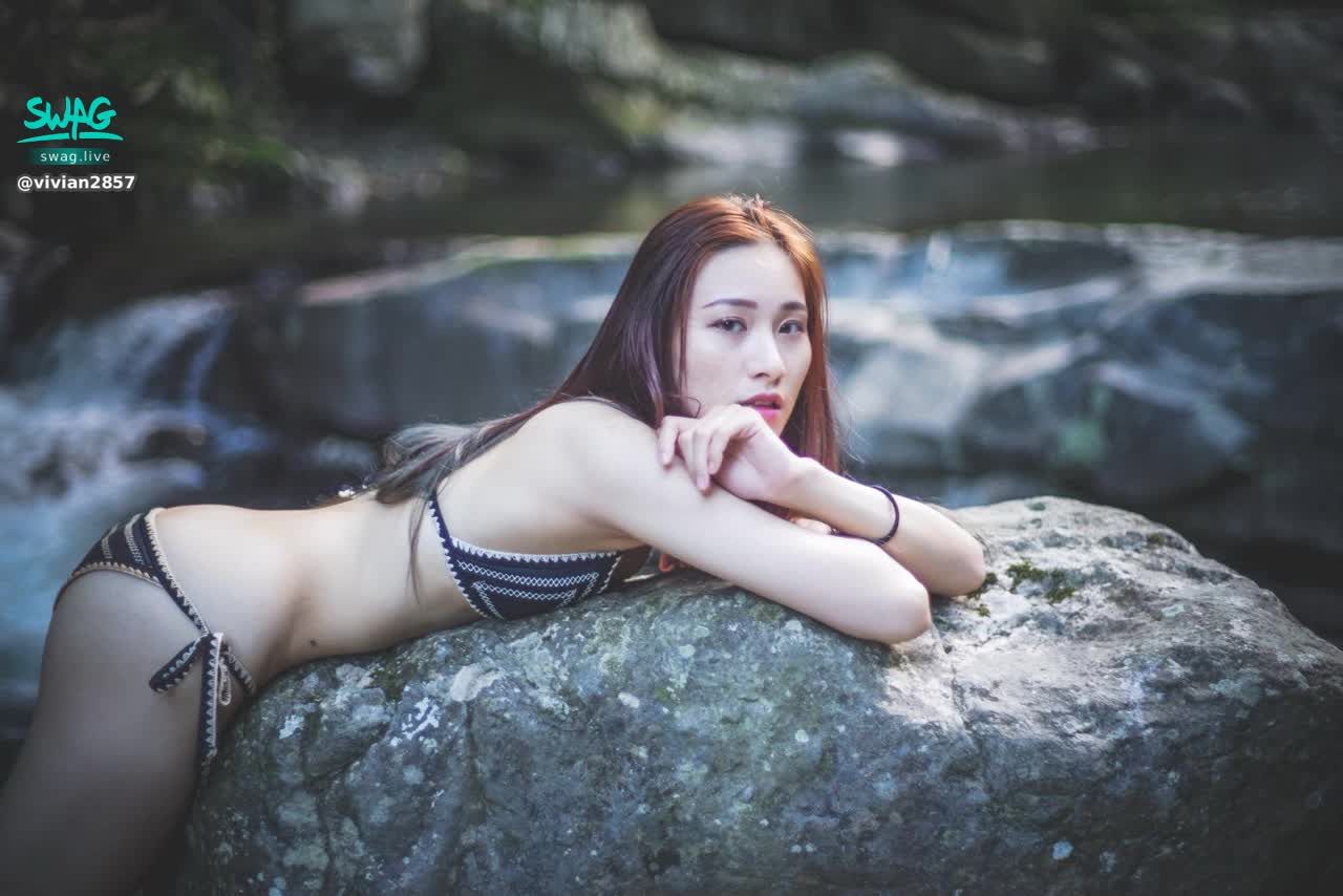 vveian483 : 👙👙