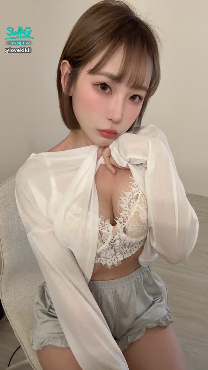 lovekikii : 你覺得哪一張最好看😳