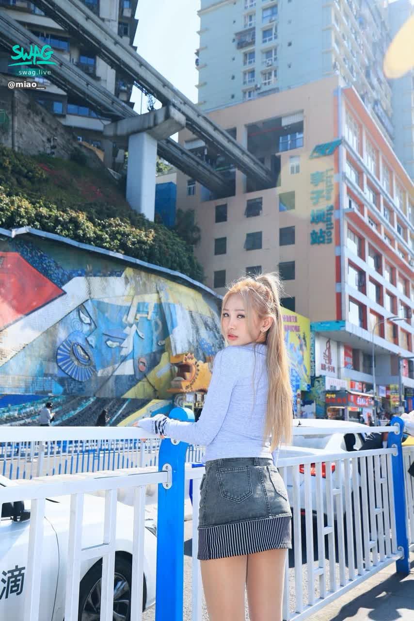 miao__ : Babe在看我嗎🌱