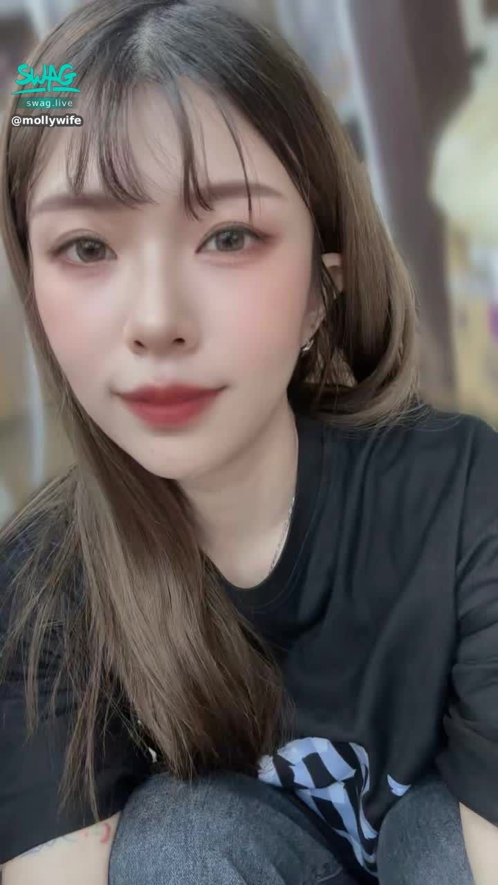 mollywife : 新的頭貼❤️
