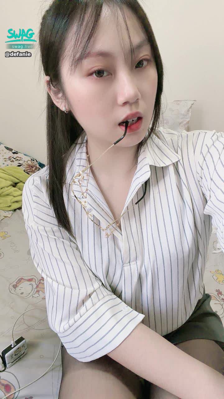 defanie : OL人妻套裝
#OL #人妻