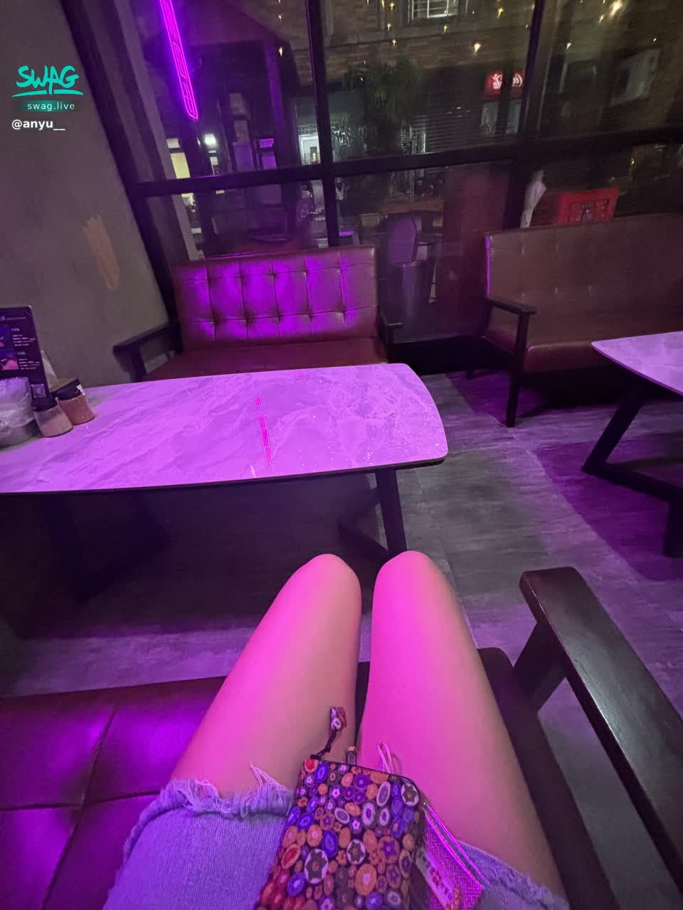 anyu__ : Babe安妤🐟宵夜場
