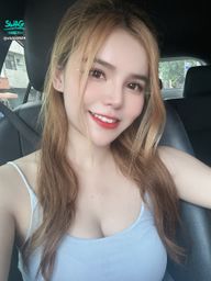vicki4929 : 直播時間 固定更新在「個人首頁」唷~~記得’追蹤‘免得lose😚