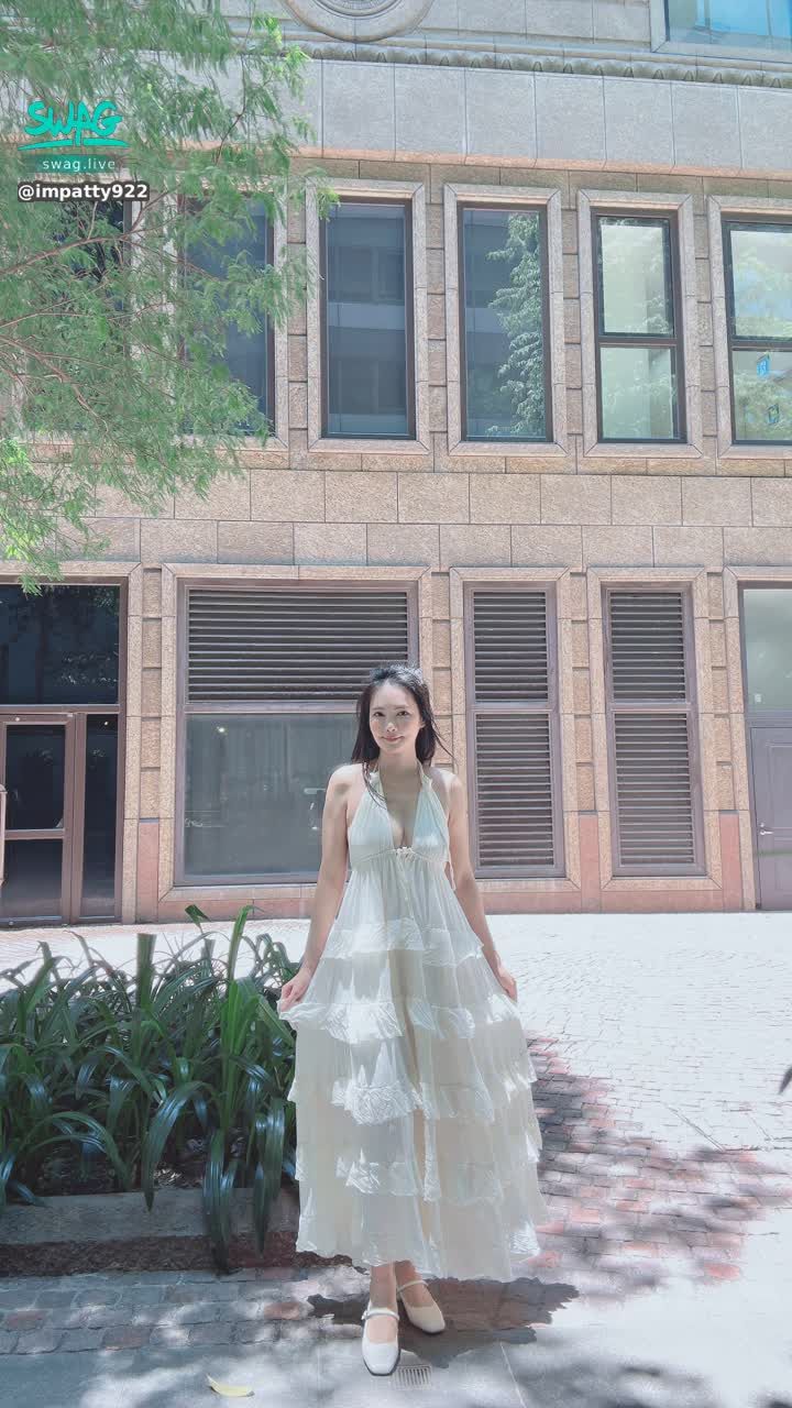 impatty922 : 外拍上工囉
현장에서 사진을 찍고, 일을 하다.😉