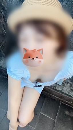 catmumu : 欸今天有人射後不理|幕後花絮😆😆|Catmumu
射那麼多在裡面..
結束後他直接去洗澡了🥺
我還躺著,
他已經在浴室開水了🙂
蛤???
至少抱一下..🤣
男生都這麼有效率嗎?
《完整紀錄》
https://fansone.co/post/189900574
#Catmumu