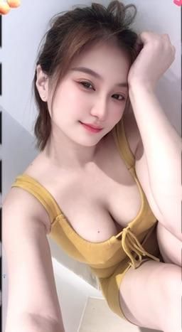  : 連假最後一天了還不找我聊天嗎😘