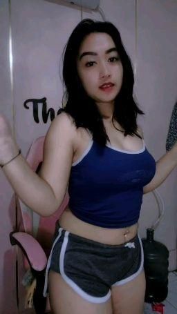 tharaaa22 : swaying