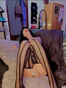 sexyhani : 吊帶哥德式黑絲#1