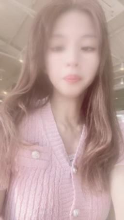 lovemeredith : 來徵才活動投履歷,投完吃我的早午餐,誰是乎國神山的資深主管,可幫忙內推製程助工或設備助工,我有10年的經驗,目前也在職持續加強自己技能,等你來認識我