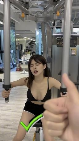  : 健身房必拍梗來惹~