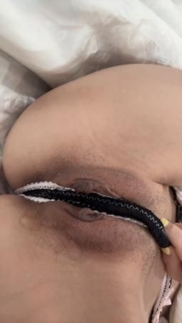 acbaa : 女友视角早起素颜太痒了，没忍住摸摸又出水了