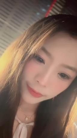 mochi_chi : {username日常自拍🥰