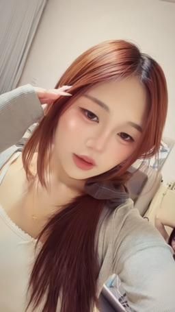 reze_ : 美麗動人 誰要先發制人