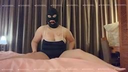 sorbetbbb_ : 🇭🇰蒙面🙈 🙉 🙊巨乳妹全身塗滿仿精液潤滑液全祼自慰🔞👅[Sorbetbbb]