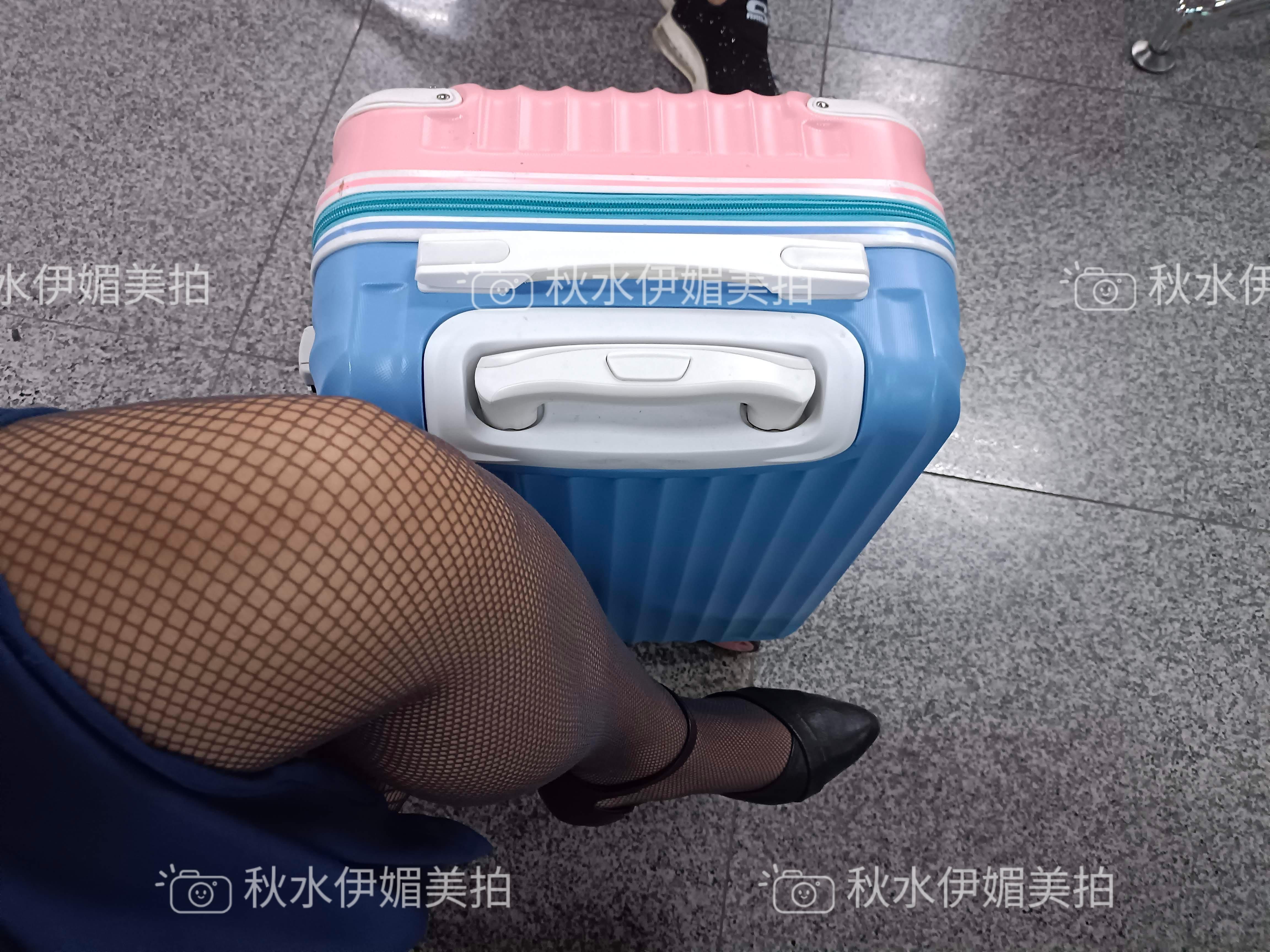  : 等登機的時候