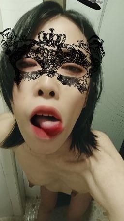 ickyrain7301 : 诱惑乳头硬了