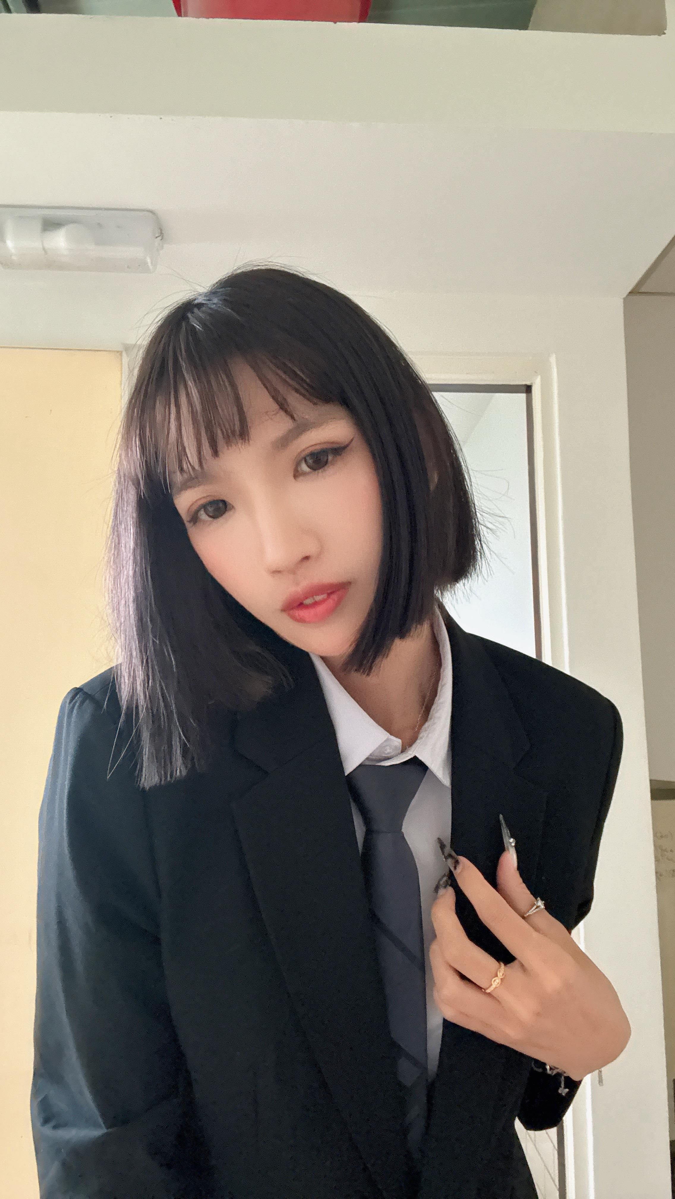 sexyellie : 不看後悔系列
