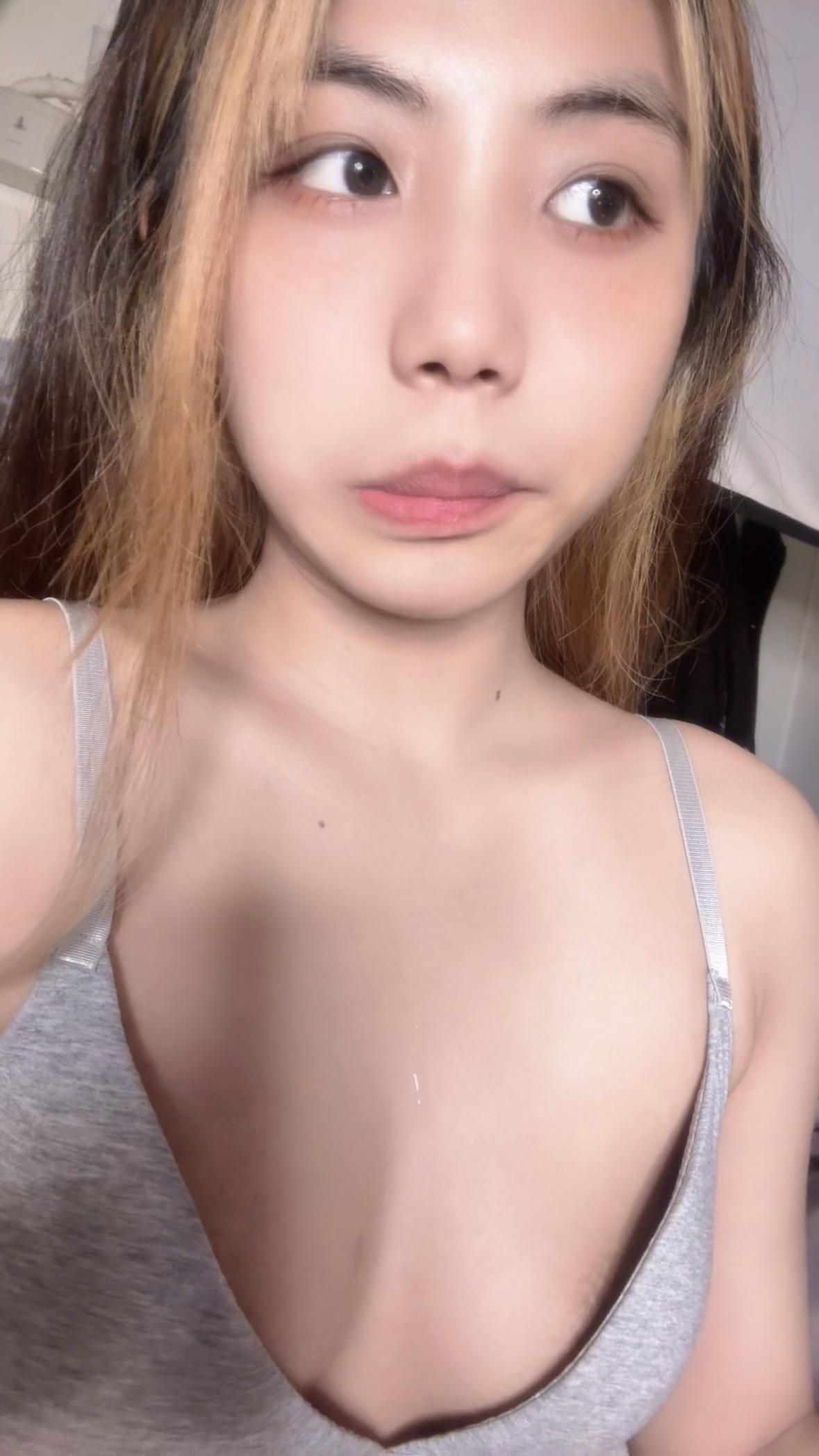 07.w_n : 是主包不情願的下播後尻一發 7分鐘就射出來了