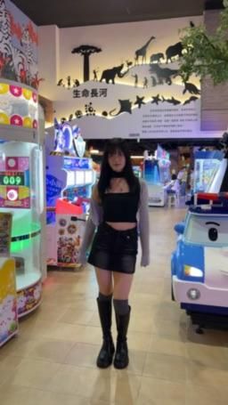 wonwon1130 : 夏天就是要配夏日歌曲⛱️☀️😎🏝️
