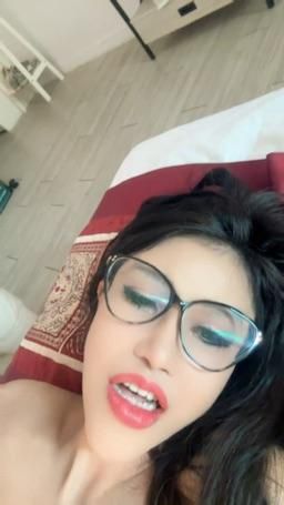  : 🥵🥵🇹🇼🇹🇼╭━━━━━━━━━━━━━╮