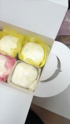 glory1120 : 晴天製作的甜點❤️
送哥哥們的一週年禮物🫶
謝謝陪伴我一年了☺️
希望收到的哥哥 會喜歡🥰