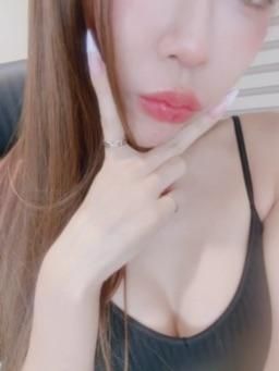 nanababe : CK女孩