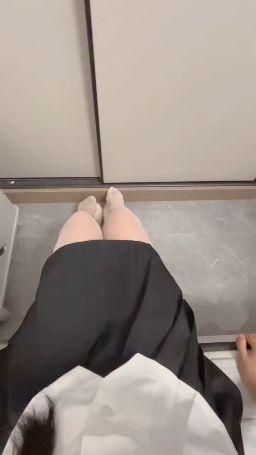 sos77582580 : JK小妹妹,漂亮的白色丝袜