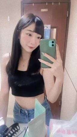 ___yaochen___ : 8/21 晚上8-12點 來找我聊天( ੭˙ᗜ˙)੭