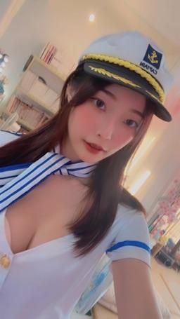 oops404 : 可愛的空姐裝🛩️🌸