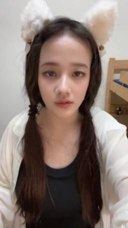 wenwen.0910 : 接我一拳🐱