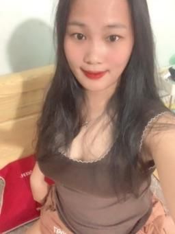 ngocanhem : 请吃掉我😋😋🍑🍑👙