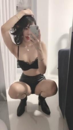 miyukibaby : 超佛低鑽👀鏡子看全身‼️🪞😜